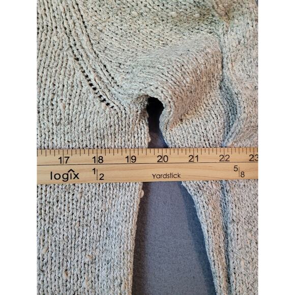 Eileen Fisher Oatmeal Lightweight V-Neck Sweater – PM – 100% Silk Sequin Sparkle - Picture 5 of 7